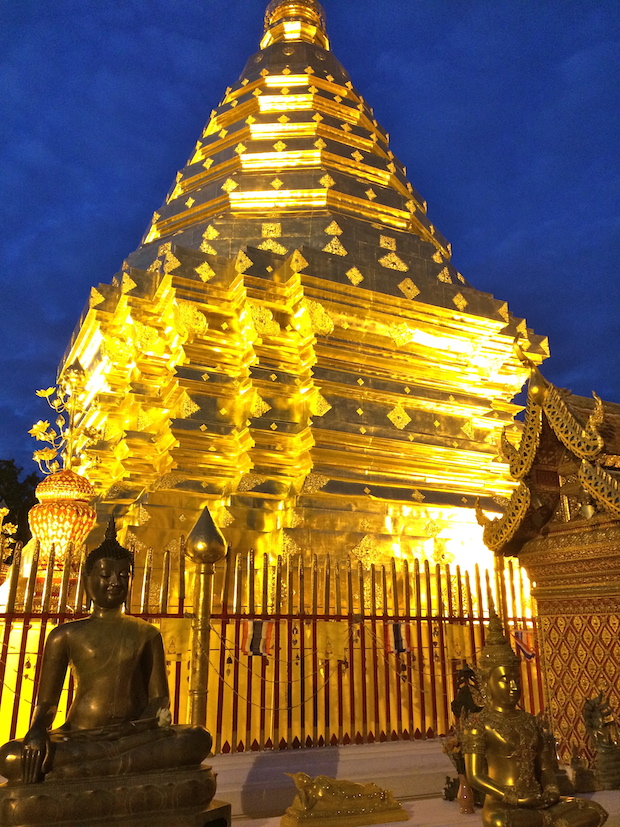  The golden stupa at Wat Doi Suthep