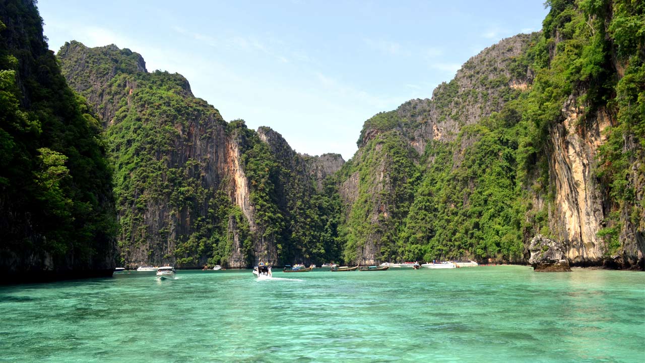 July 26, 2021: Nakhon Prathom, THAILAND, A woman carrying a Louis