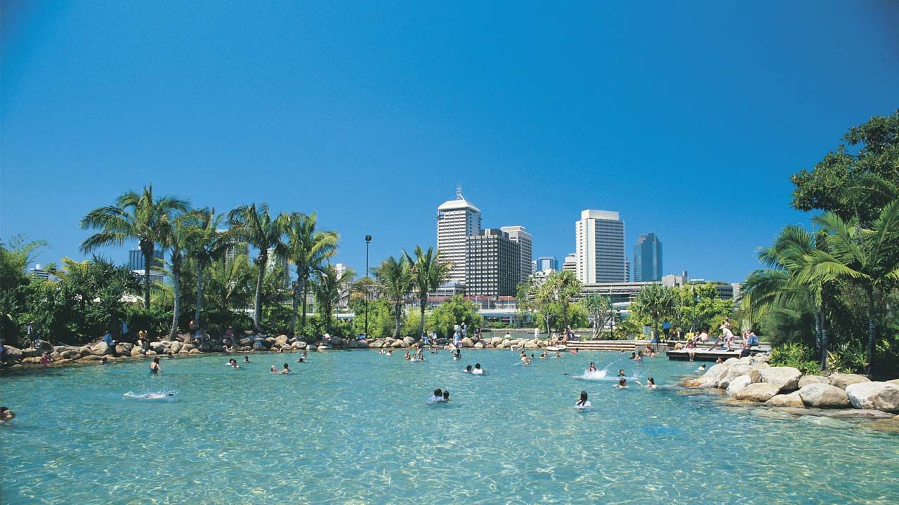 The Southbank Pool of Brisbane on a beautiful, blue sky day