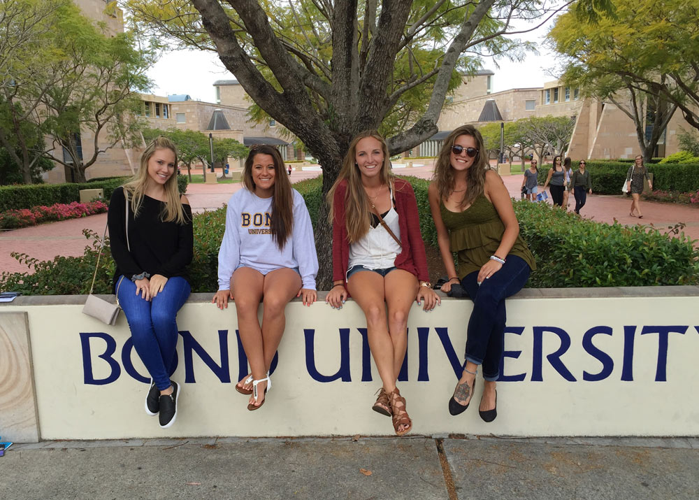 Study Abroad Reviews: Where to Find What Study Abroad Students Thought of their Programs - TEAN