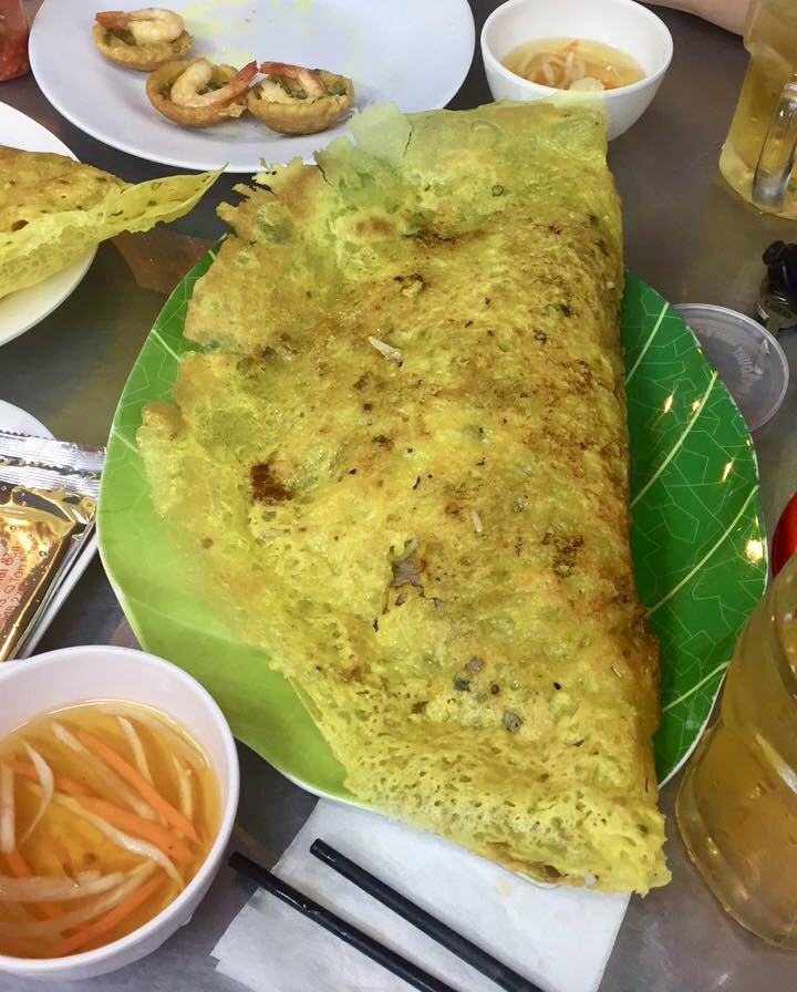 Bánh xèo in Vietnam