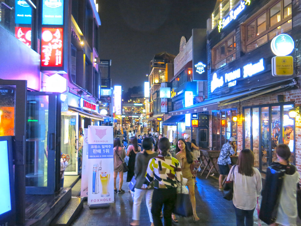 Itaewon nightlife in Seoul