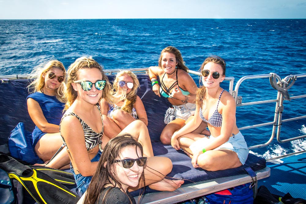Summer study abroad students at Great Barrier Reef