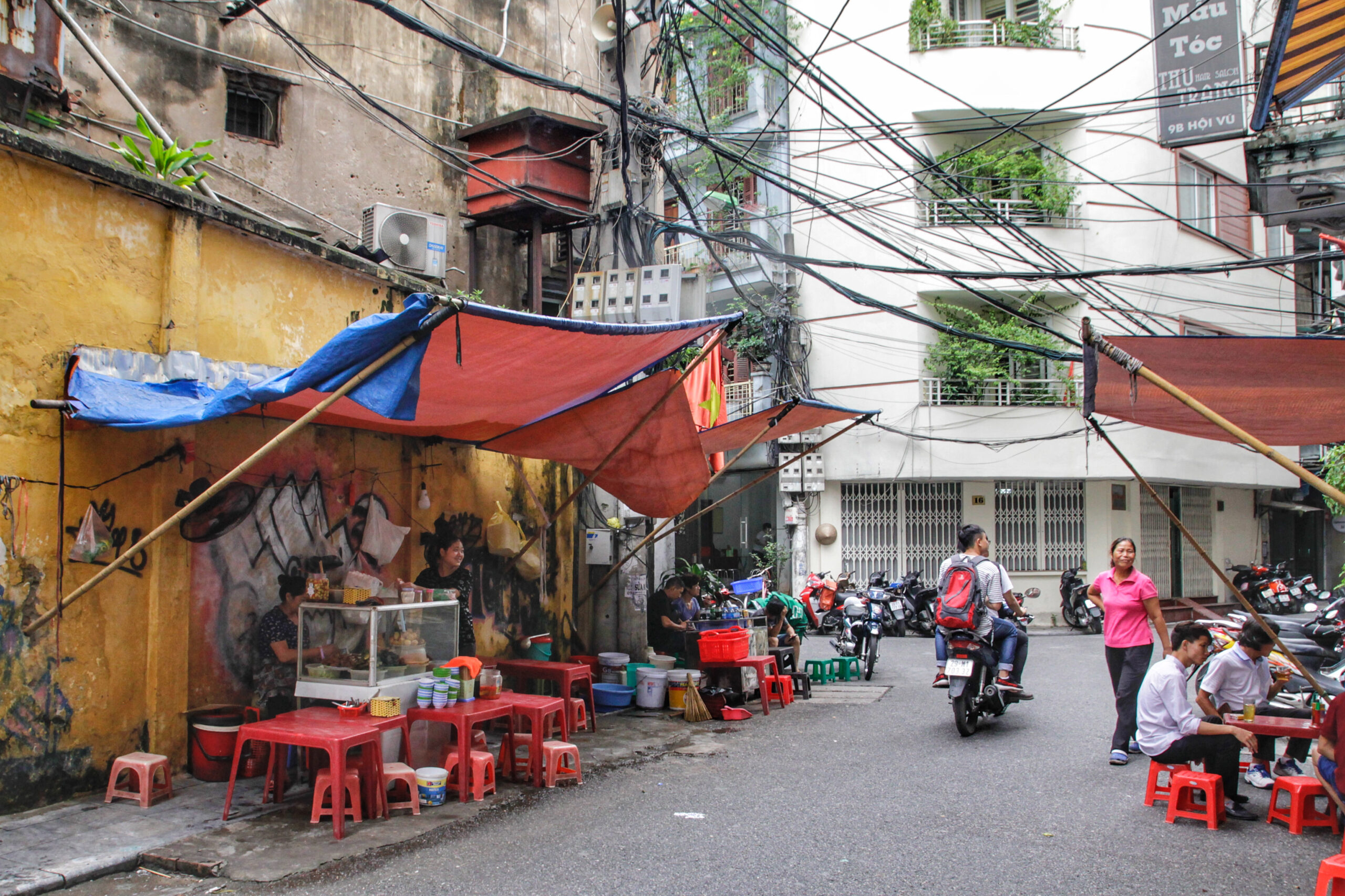 Study in Vietnam for the food!